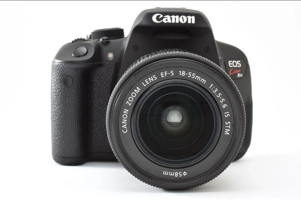 Canon EOS Rebel T5i 18MP + Canon EF-S 18-55mm f3.5-5.6 IS STM