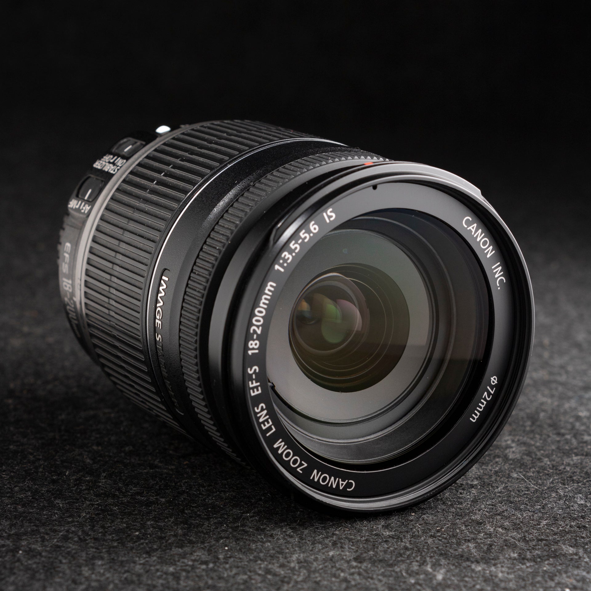 Canon EF-S 18-200mm f3.5-5.6 IS – De Cámaras Panamá