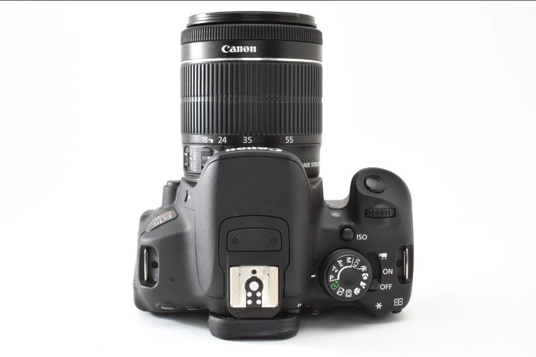 Canon EOS Rebel T5i 18MP + Canon EF-S 18-55mm f3.5-5.6 IS STM