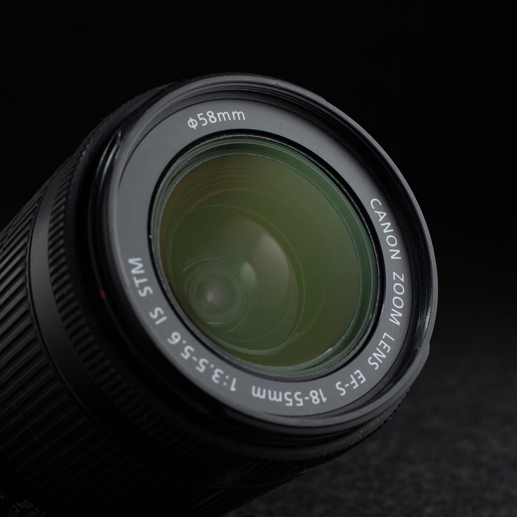 Canon EF-S 18-55mm F4-5.6 IS STM