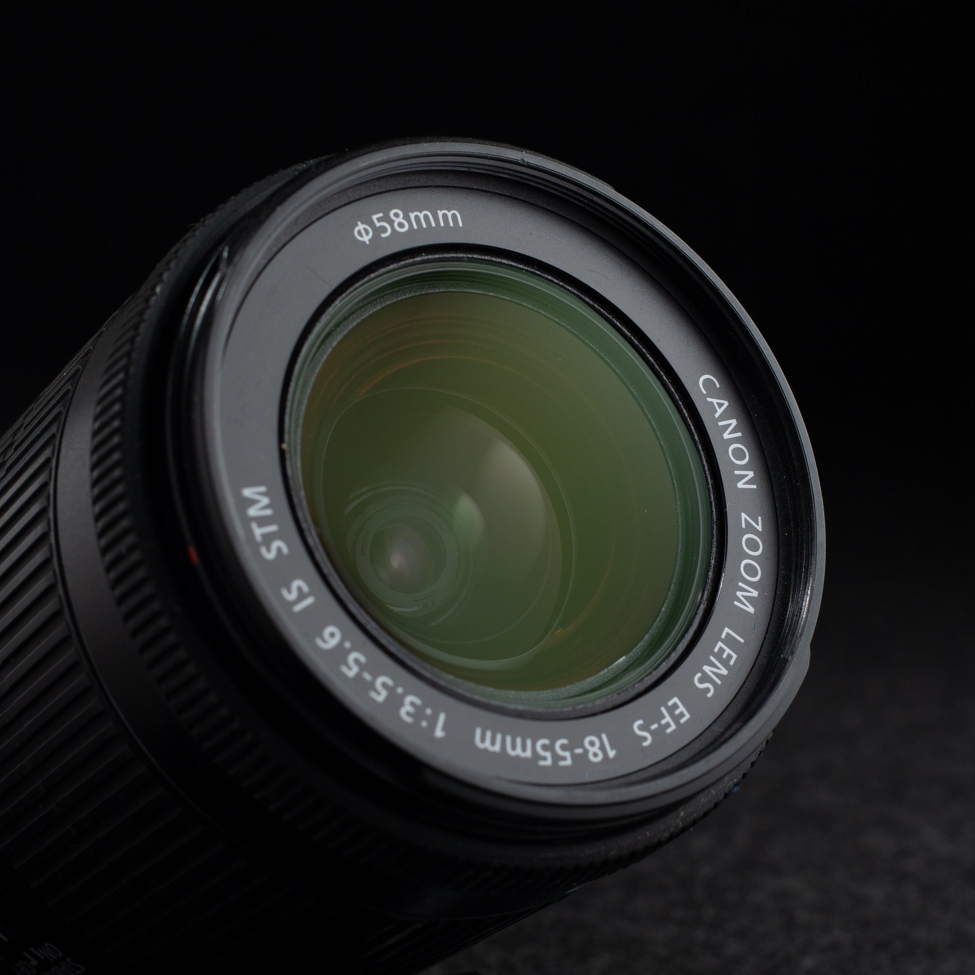 Canon EF-S 18-55mm F4-5.6 IS STM