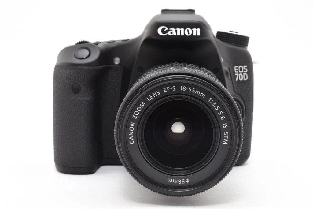 Canon EOS 70D 20.2MP DSLR + EF-S 18-55mm IS STM