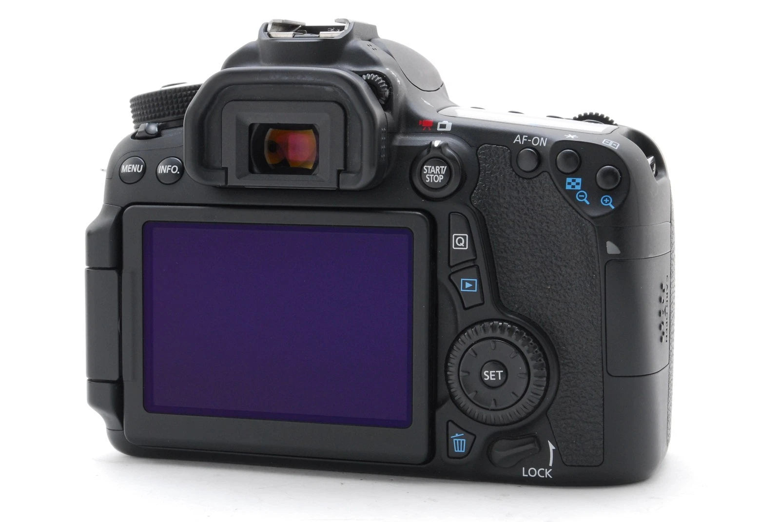 Canon EOS 70D 20.2MP DSLR + EF-S 18-55mm IS STM
