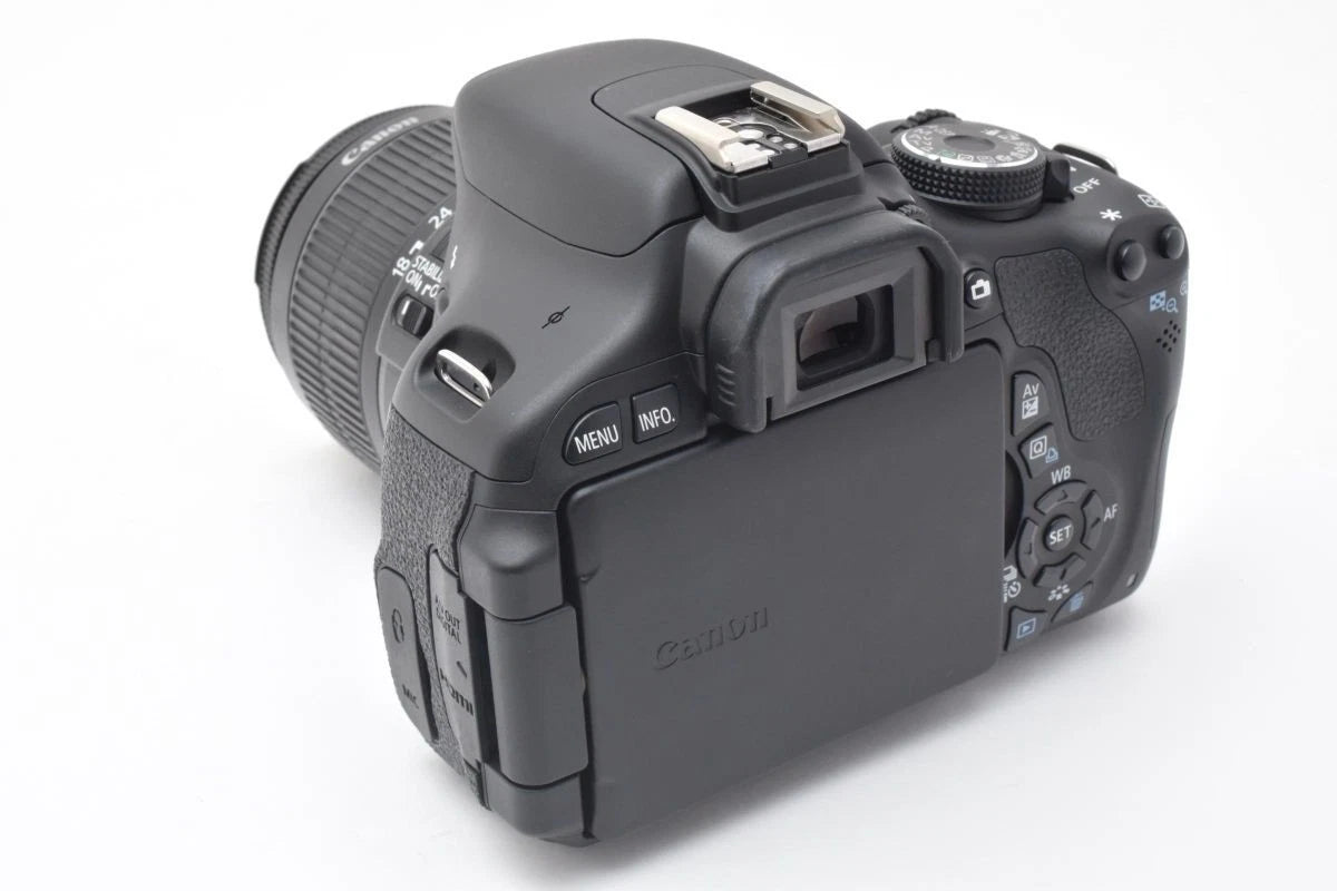 Canon EOS Rebel T3i 18MP
